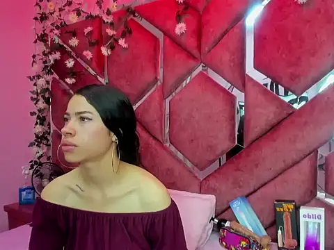 Nanis James online show from 03-18-26, 03:20