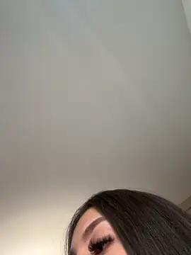 Mavii  online show from 10-11-25, 03:54