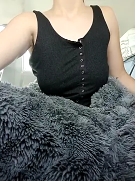 snohunny online show from 02-24-26, 05:22