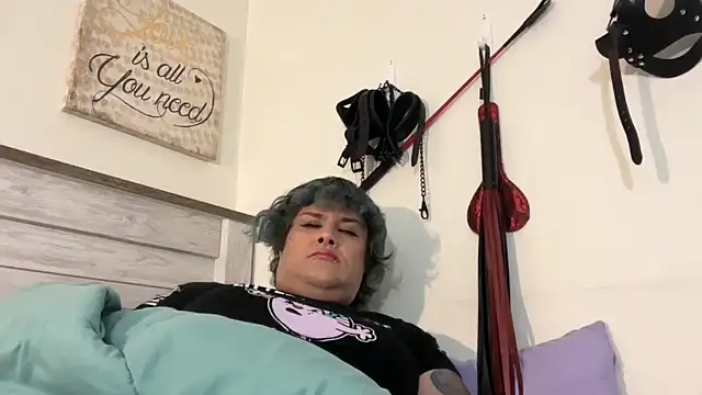 Julietserenity online show from 11-29-25, 09:23