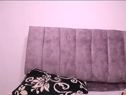 Luciana hardmand online show from 10-15-25, 11:38