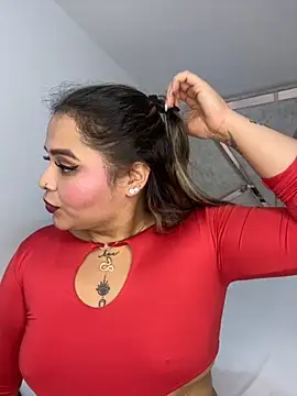 Snapshot of ashley-swift- chatting on 10-09-25, 07:28 ashley-swift- online show from 10-09-25, 07:28