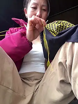 Huong-Ly online show from 02-04-26, 02:28