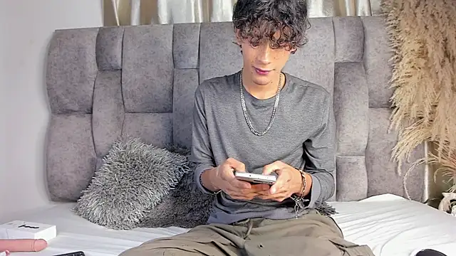 d3rke 666 online show from 11-05-25, 04:12