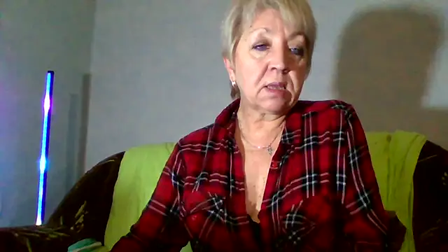 DianaQDream online show from 02-26-26, 03:33