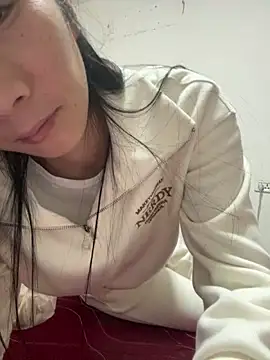 crhong666 online show from 11-07-25, 12:32