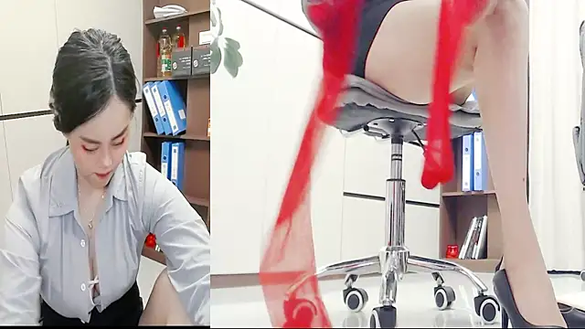 Eileen-L online show from 03-01-26, 04:25