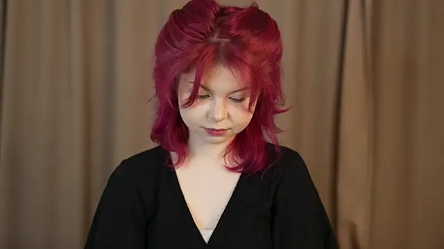 Snapshot of Stella_Vanila chatting on 10-22-25, 12:22 Stella Vanila online show from 10-22-25, 12:22