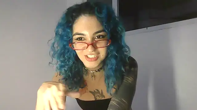 peetitefairy online show from 05-16-26, 06:21