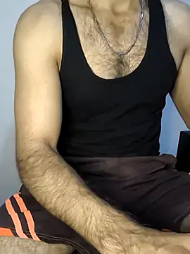 Snapshot of yazin199 chatting on 09-23-25, 09:51 yazin199 online show from 09-23-25, 09:51