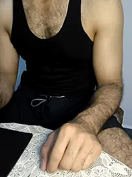 Snapshot of yazin199 chatting on 09-27-25, 09:42 yazin199 online show from 09-27-25, 09:42