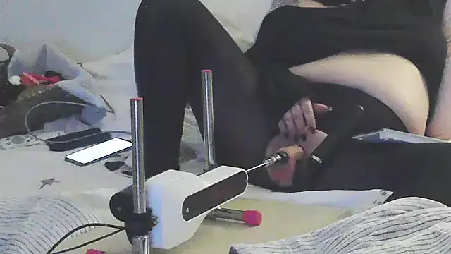 honey47 online show from 11-25-25, 07:36