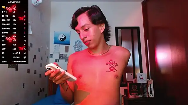 DannyPhantom555 online show from 11-20-25, 07:35