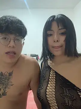 Snapshot of cutieass chatting on 09-10-25, 03:06 cutieass online show from 09-10-25, 03:06