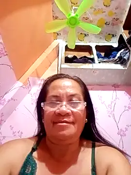 Snapshot of vickyhot1966 chatting on 09-09-25, 12:37 vickyhot1966 online show from 09-09-25, 12:37