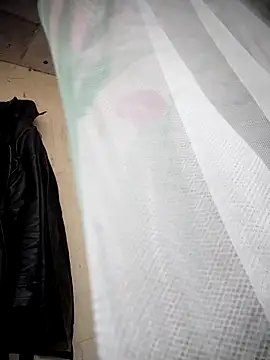 Dung-Thao19 online show from 11-06-25, 10:54