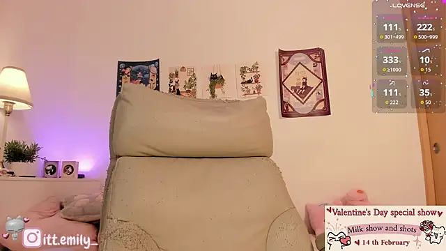 emily uwu0 online show from 02-13-26, 01:45