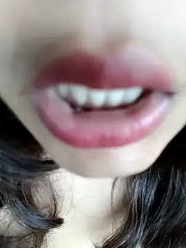 Hott Muskan online show from 09-22-25, 10:50