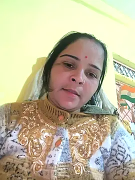 Cutram22 online show from 12-21-25, 03:41