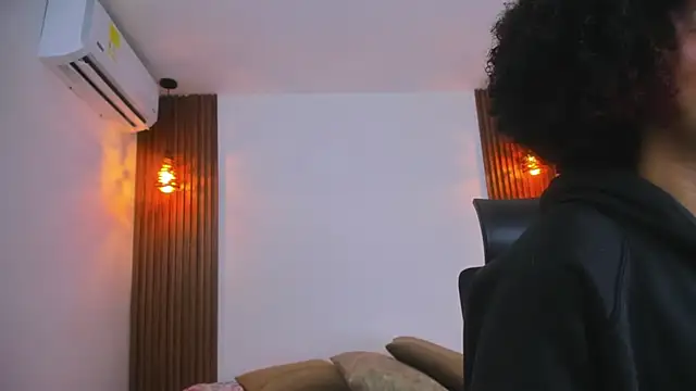 delaylacruz online show from 09-18-25, 11:45