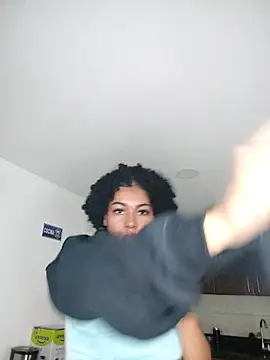 delaylacruz online show from 10-12-25, 12:04