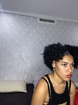 delaylacruz online show from 11-26-25, 01:17