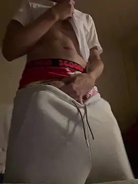 ytsentt online show from 02-15-26, 07:51