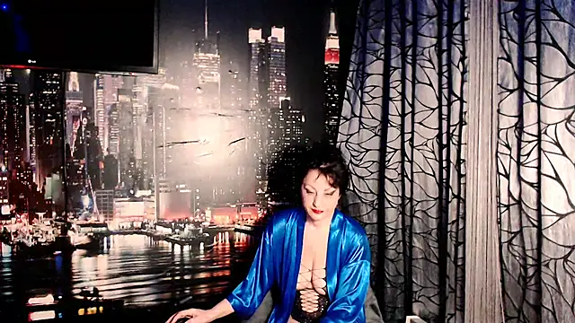 Snapshot of AMOURSWEET2025 chatting on 11-12-25, 01:33 AMOURSWEET2025 online show from 11-12-25, 01:33