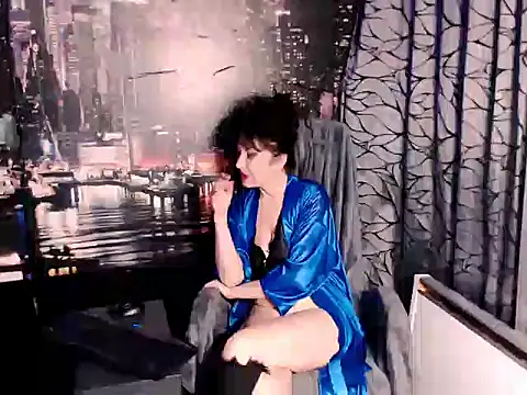 Snapshot of AMOURSWEET2025 chatting on 11-29-25, 04:10 AMOURSWEET2025 online show from 11-29-25, 04:10