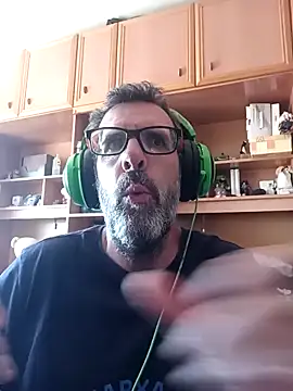 gigolobcn online show from 05-24-26, 01:05