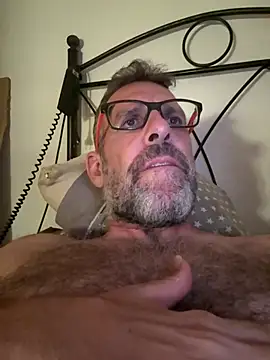 Snapshot of gigolobcn chatting on 06-21-26, 02:30 gigolobcn online show from 06-21-26, 02:30