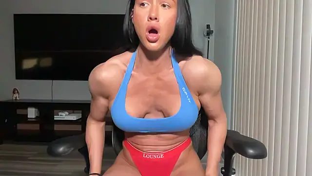 roxyheartley online show from 03-09-26, 08:24