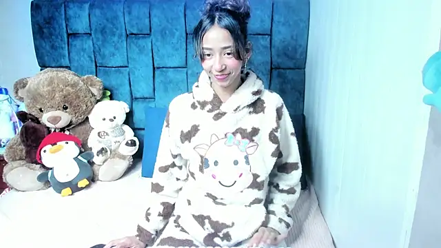 ValentinaKlean online show from 04-06-26, 03:48