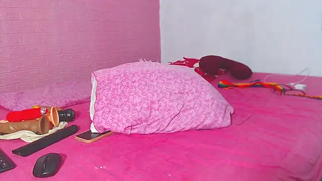 Ashley thomas18 online show from 02-14-26, 05:59