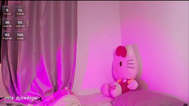 Snapshot of dulceangel__ chatting on 11-23-25, 03:39 dulceangel online show from 11-23-25, 03:39