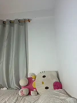 dulceangel   online show from 06-08-26, 03:18