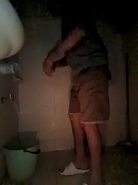 Snapshot of SecurePlanet9 chatting on 01-17-26, 12:48 SecurePlanet9 online show from 01-17-26, 12:48