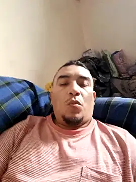 Snapshot of SecurePlanet9 chatting on 02-08-26, 06:22 SecurePlanet9 online show from 02-08-26, 06:22