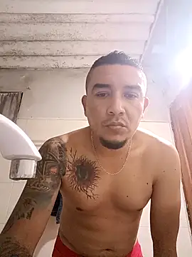 Snapshot of SecurePlanet9 chatting on 02-16-26, 02:18 SecurePlanet9 online show from 02-16-26, 02:18