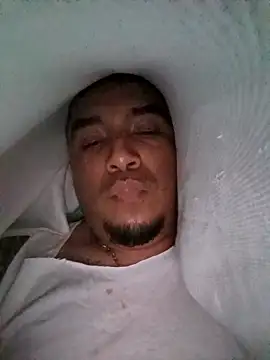 Snapshot of SecurePlanet9 chatting on 02-22-26, 06:13 SecurePlanet9 online show from 02-22-26, 06:13