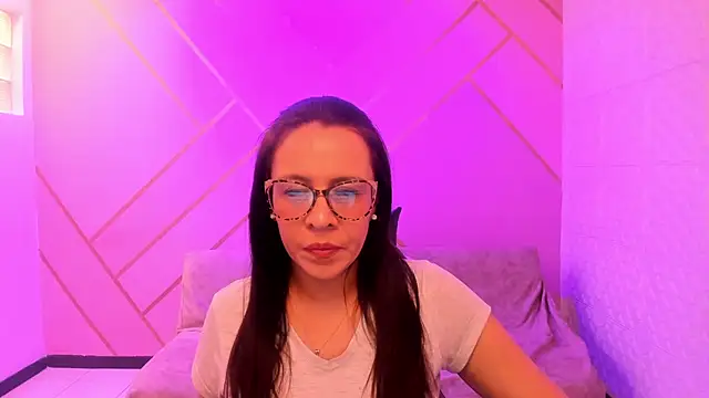 Snapshot of Eva_mermaid chatting on 09-13-25, 02:17 Eva mermaid online show from 09-13-25, 02:17