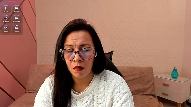 Snapshot of Eva_mermaid chatting on 10-16-25, 02:40 Eva mermaid online show from 10-16-25, 02:40