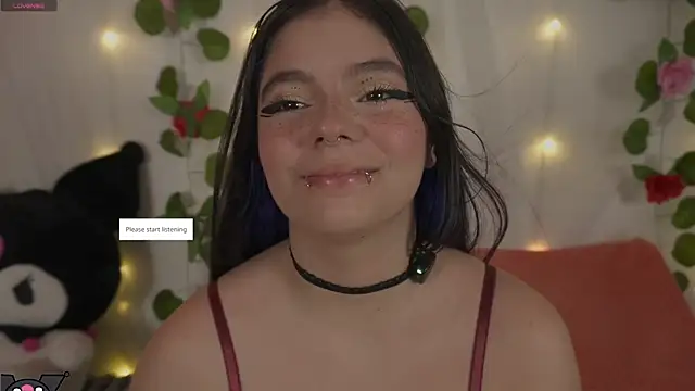 Snapshot of cutee_andrea chatting on 07-22-26, 02:36 cutee andrea online show from 07-22-26, 02:36