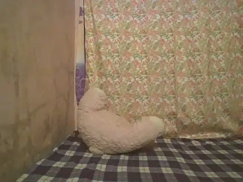 Snapshot of sexymorenal18 chatting on 11-24-25, 05:51 sexymorenal18 online show from 11-24-25, 05:51