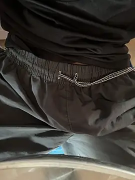 Snapshot of Marcocad chatting on 02-12-26, 08:26 Marcocad online show from 02-12-26, 08:26