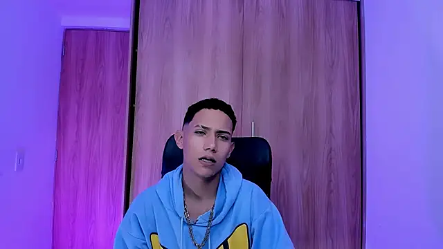 Toy boy777 online show from 02-16-26, 10:28