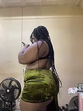 CurvyCocoxxx online show from 05-18-26, 09:37