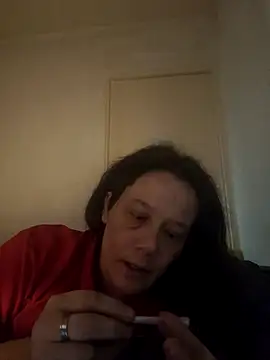 Snapshot of zeousseelphie chatting on 04-28-26, 03:50 zeousseelphie online show from 04-28-26, 03:50