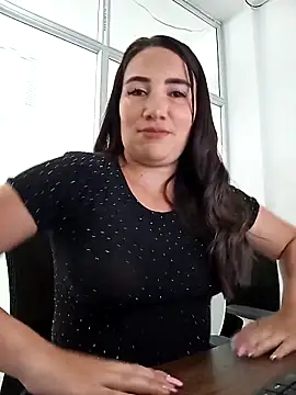 xxx Alice  online show from 10-04-25, 11:52