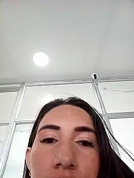 xxx Alice  online show from 10-13-25, 12:05